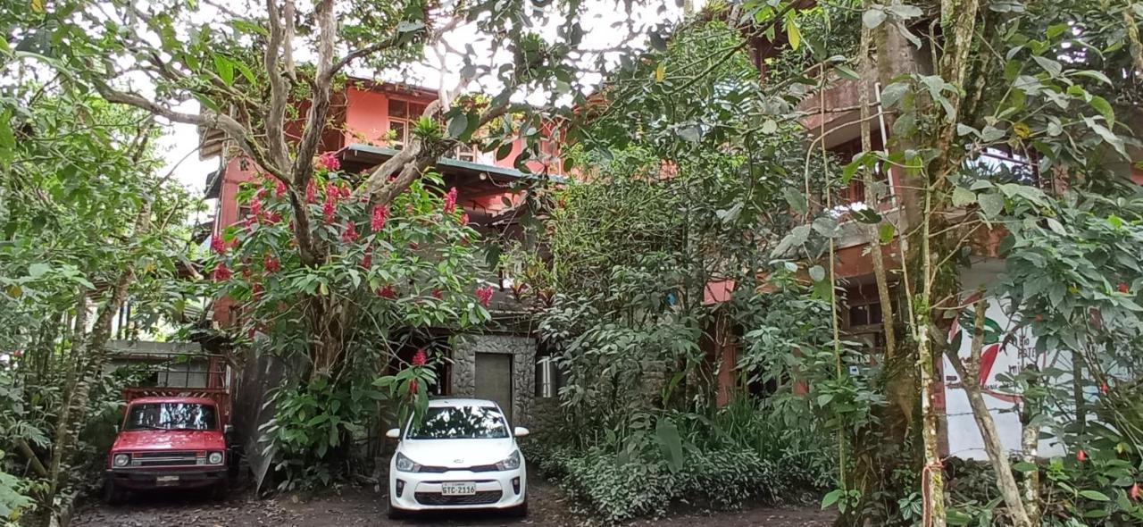 Biohostal Mindo Cloud Forest Exterior photo